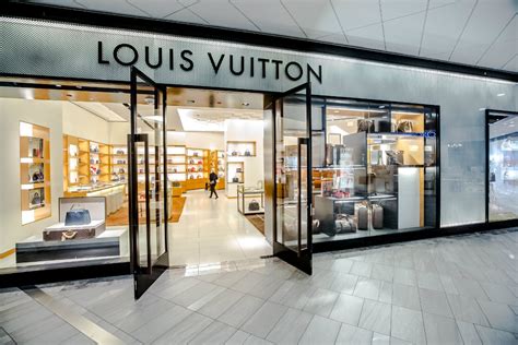 where to buy louis vuitton in boston|louis vuitton store boston.